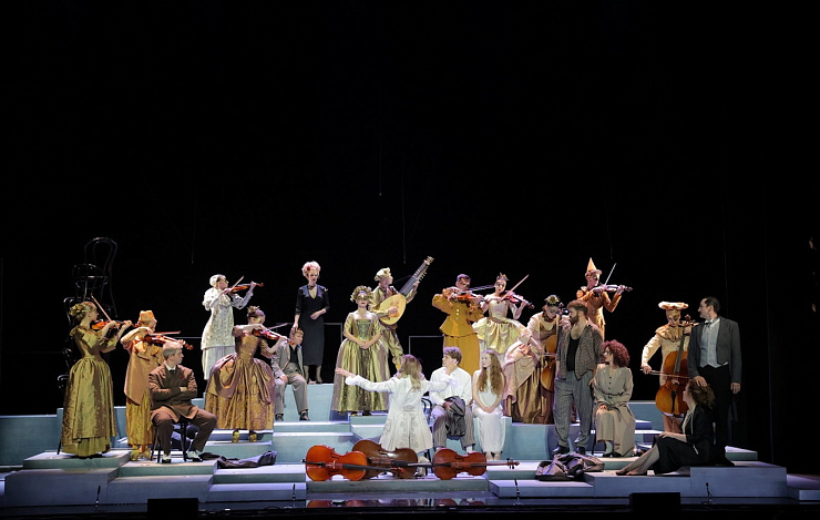 «Четыре тирана»: мужья-деспоты в премьере театра «Сатирикон» - фотография