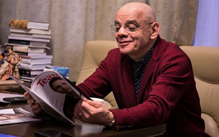 Константин Райкин стал героем журнала «Театрал» - изображение анонса